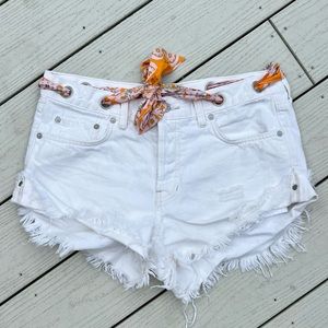Free People Size 28 White Denim Shorts with Scarf Belt